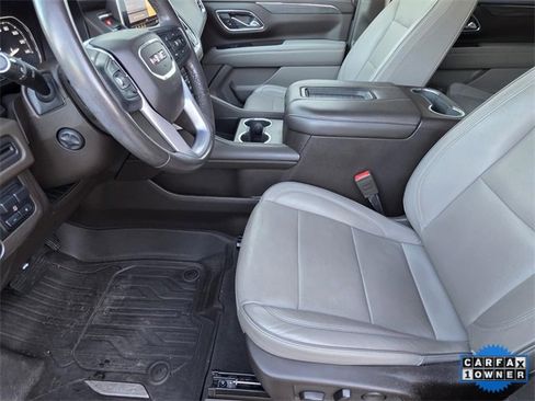 Used 2021 GMC Yukon XL SLT w/ SLT Luxury Plus Package image 6