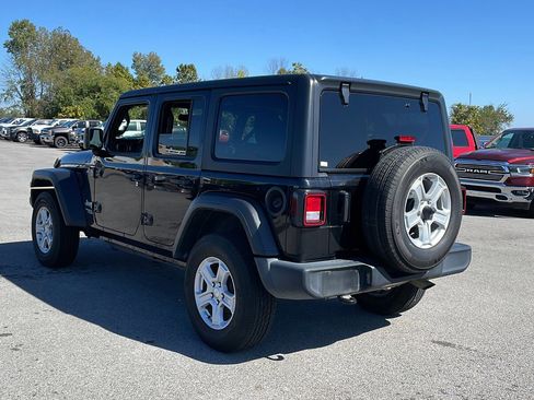 Certified 2021 Jeep Wrangler Unlimited Sport image 5