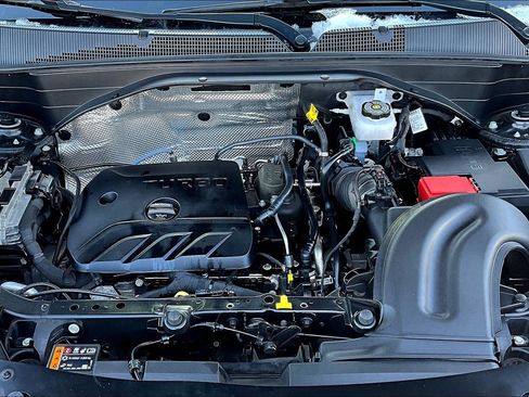 Used 2023 Chevrolet TrailBlazer RS w/ Sun and Liftgate Package image 22