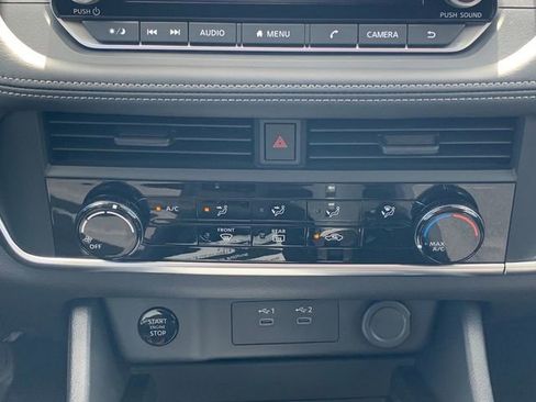 New 2025 Nissan Rogue S image 22