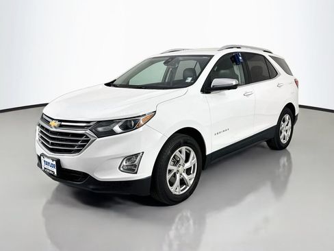 Used 2020 Chevrolet Equinox Premier AWD/4WD image 3