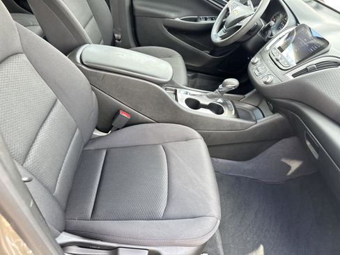 Used 2022 Chevrolet Malibu LS image 16
