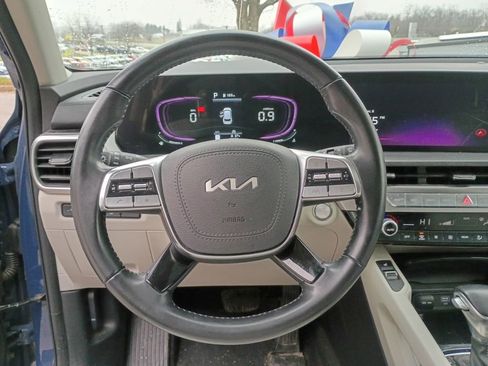 Used 2024 Kia Telluride S w/ S Sunroof Package image 24