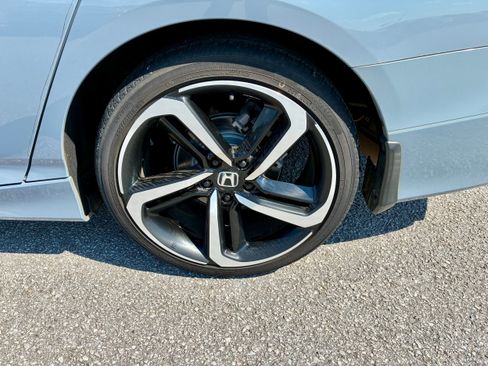 Used 2021 Honda Accord Sport image 10