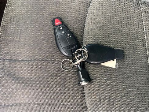 Used 2016 RAM 1500 Big Horn RWD image 15