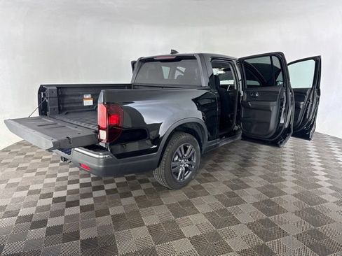 Used 2020 Honda Ridgeline Sport image 17