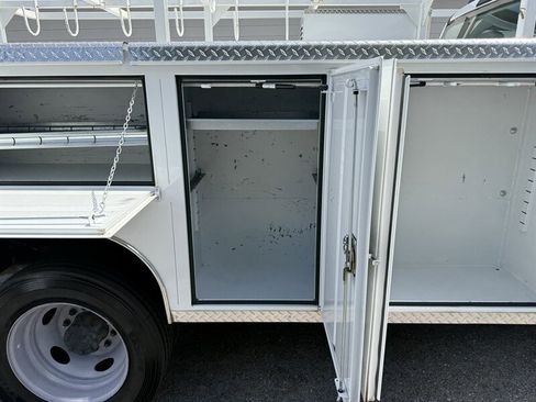 Used 2023 Ford F450 XL w/ XL Chrome Package RWD image 29
