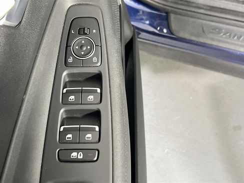 Used 2023 Hyundai Santa Fe SEL image 18