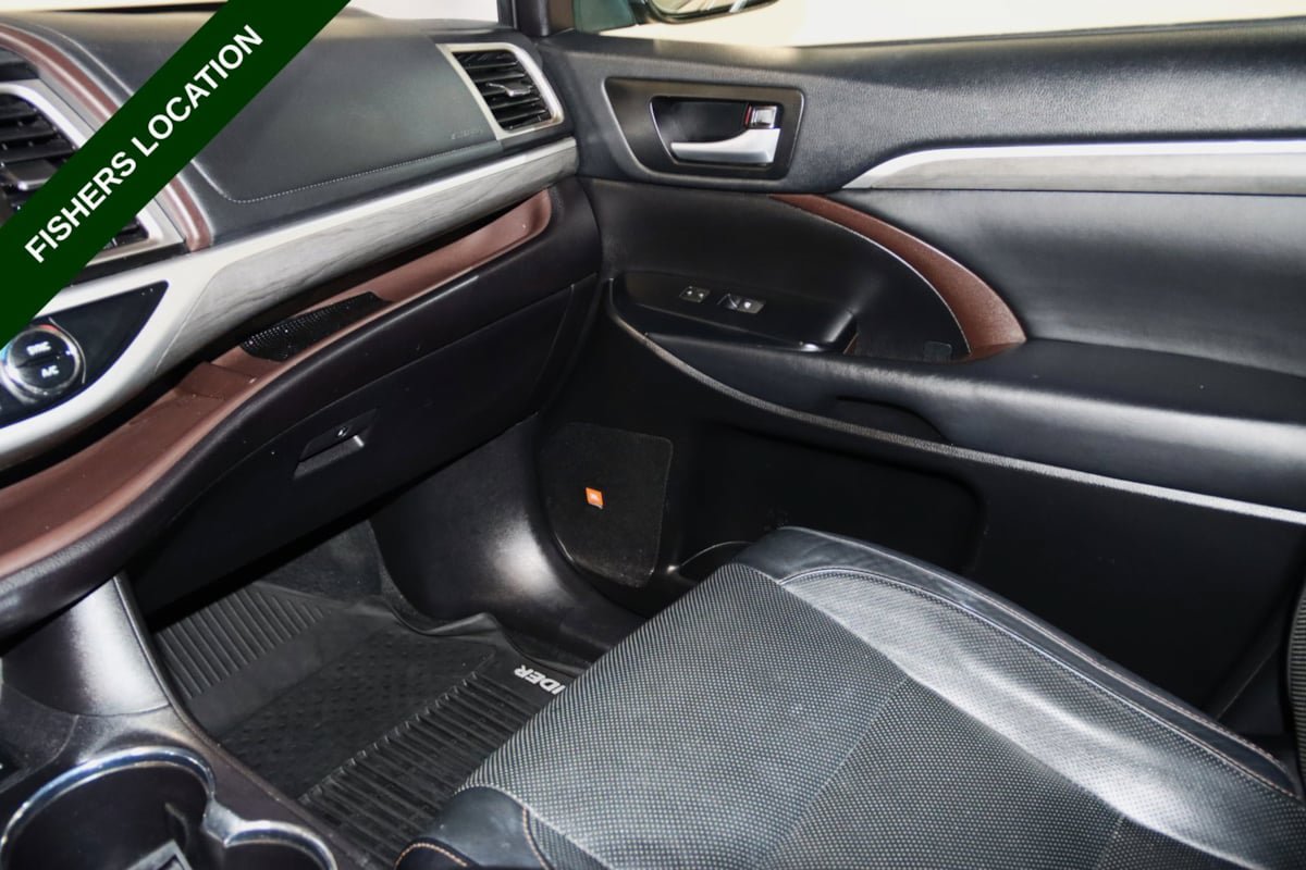 Used 2019 Toyota Highlander Limited AWD/4WD image 45