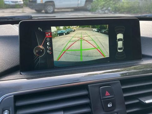 Used 2016 BMW 328i xDrive Sedan AWD/4WD image 30