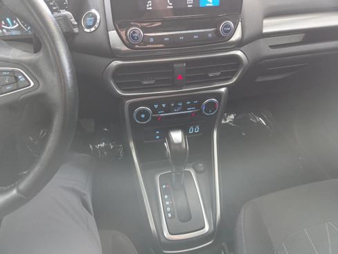 Used 2018 Ford EcoSport SE image 29