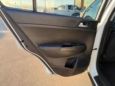 Used 2021 Kia Sportage LX image 23