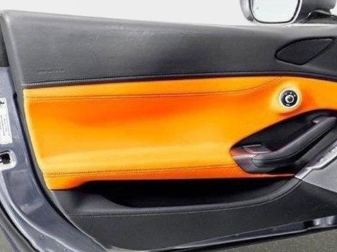 Used 2021 Ferrari Portofino M image 37