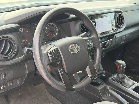 Used 2023 Toyota Tacoma SR AWD/4WD image 15