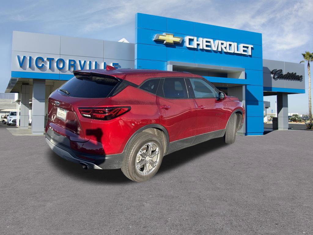 Used 2024 Chevrolet Blazer LT w/ LPO, Roadside Safety Package FWD image 6