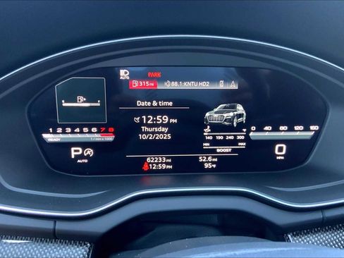 Used 2023 Audi SQ5 Premium Plus w/ Premium Plus Package image 34