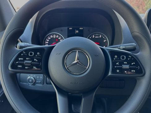 Used 2024 Mercedes-Benz Sprinter 144 Cargo image 26
