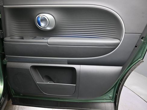 Used 2026 Hyundai Ioniq 9 SEL image 14