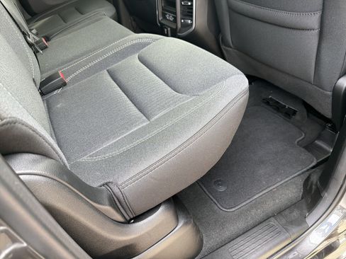 Used 2022 RAM 1500 Big Horn AWD/4WD image 25