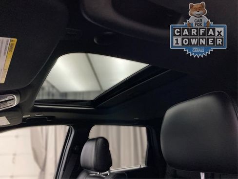 Used 2018 Jeep Grand Cherokee Limited AWD/4WD image 27