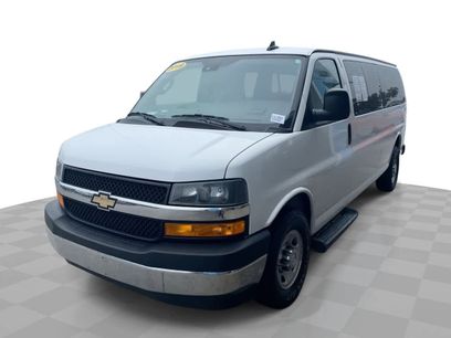 Used 2019 Chevrolet Express 3500 LT w/ LT Preferred Equipment Group