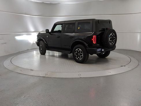 New 2025 Ford Bronco Outer Banks image 4