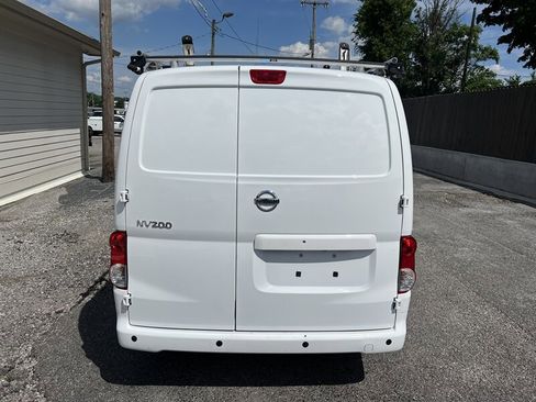 Used 2020 Nissan NV200 SV image 3