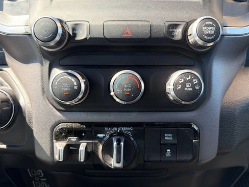 Used 2023 RAM 1500 Big Horn w/ Trailer Tow Group RWD image 17