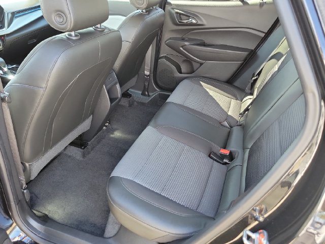 Used 2024 Chevrolet Trax LT FWD image 22