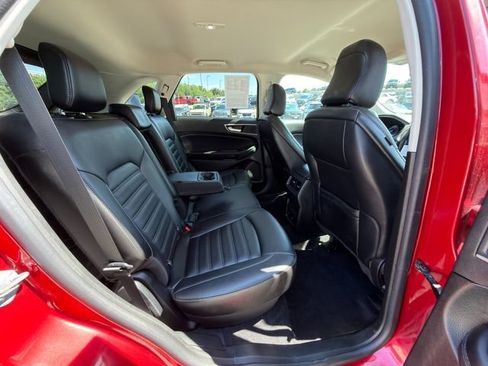 Used 2024 Ford Edge SEL w/ Convenience Package AWD/4WD image 10