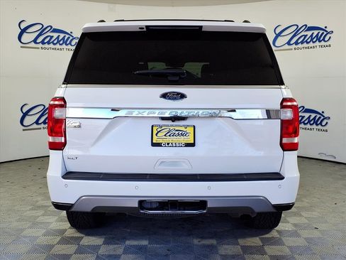 Used 2021 Ford Expedition XLT image 4