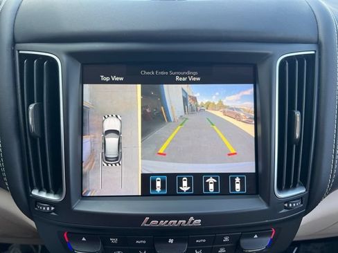Used 2019 Maserati Levante S GranLusso AWD/4WD image 23