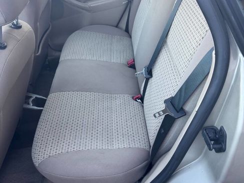 Used 2007 Ford Focus S image 18