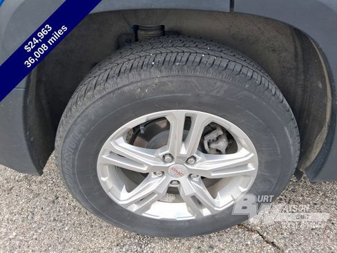 Used 2024 GMC Terrain SLE w/ Driver Convenience Package AWD/4WD image 15