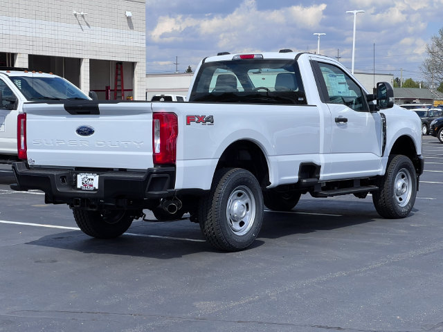 New 2026 Ford F350 XL w/ FX4 Off-Road Package AWD/4WD image 32