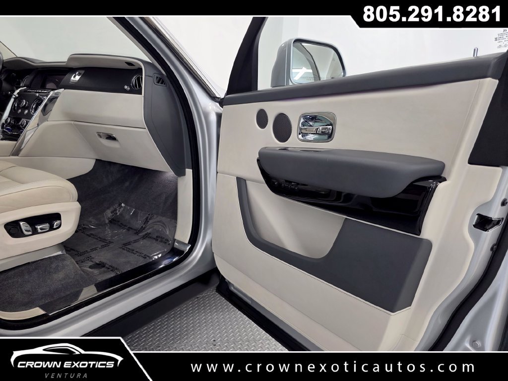 Used 2019 Rolls-Royce Cullinan AWD/4WD image 19