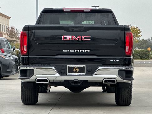 New 2026 GMC Sierra 1500 SLT w/ SLT Convenience Package image 5