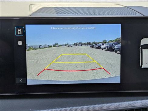 New 2026 Hyundai Santa Fe SE FWD image 13