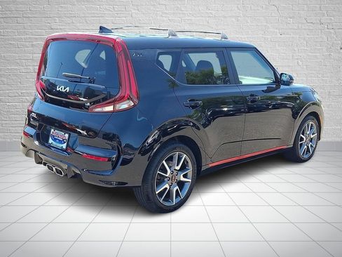 Used 2022 Kia Soul Turbo FWD image 4