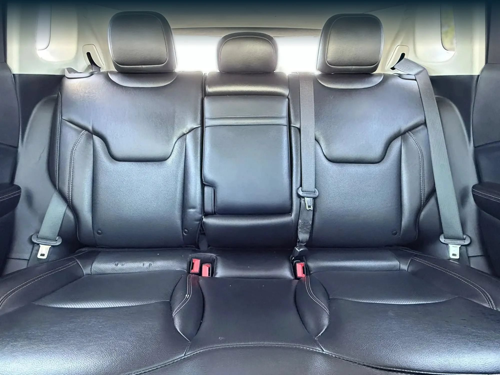 Used 2019 Jeep Compass Limited FWD image 22