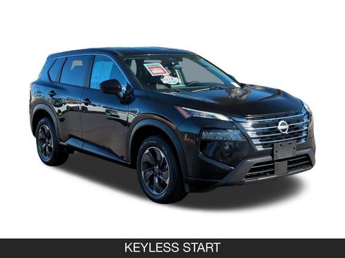 Used 2024 Nissan Rogue SV FWD image 2