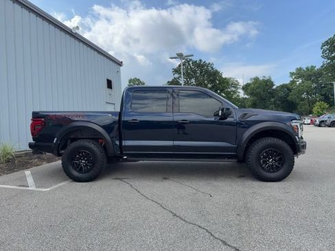 Used 2024 Ford F150 Raptor AWD/4WD image 7