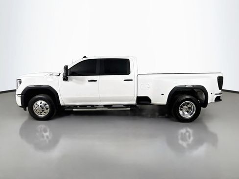 Used 2026 GMC Sierra 3500 Pro w/ Convenience Package AWD/4WD image 4