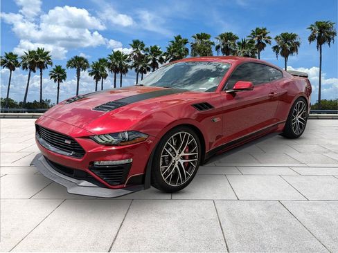 Used 2020 Ford Mustang GT Premium w/ GT Performance Package image 4