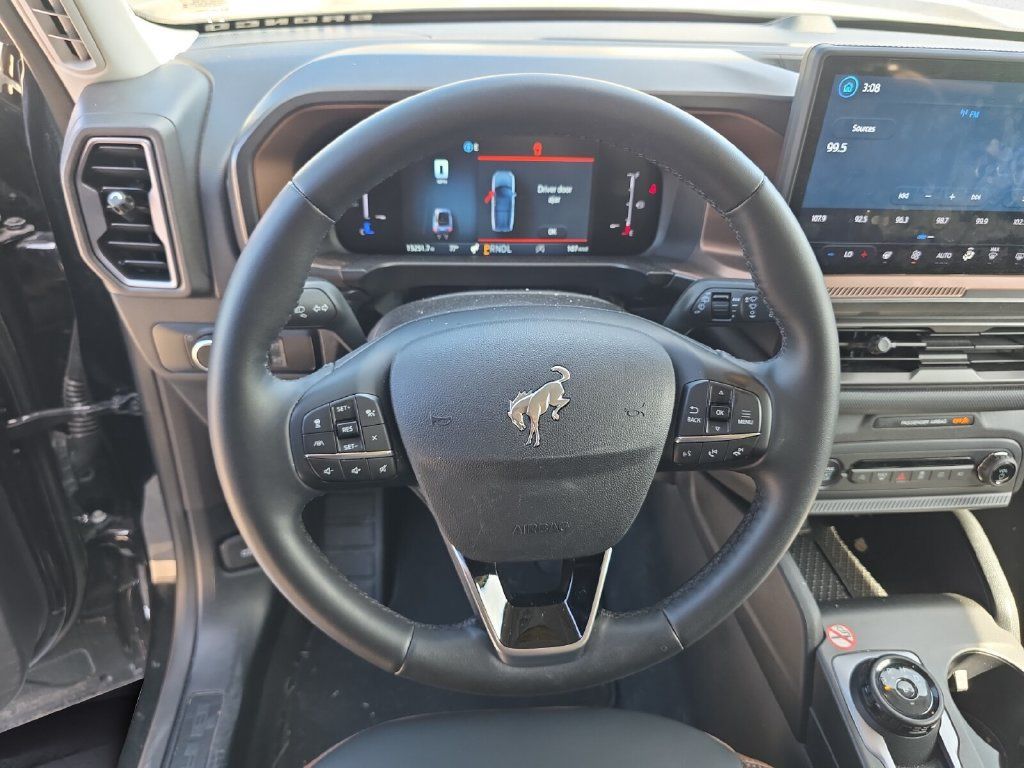 Used 2026 Ford Bronco Sport Outer Banks AWD/4WD image 12