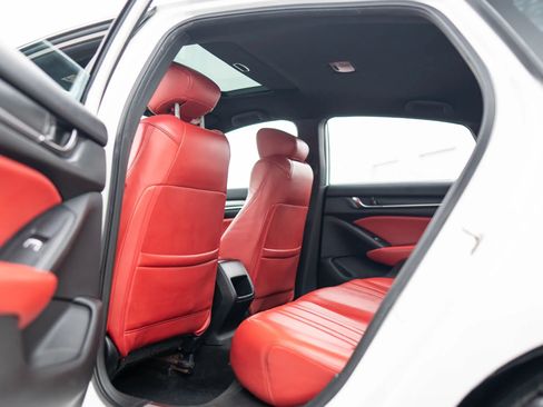 Used 2019 Honda Accord Sport image 24