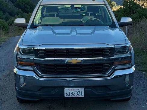Used 2016 Chevrolet Silverado 1500 LT w/ All Star Edition RWD image 4