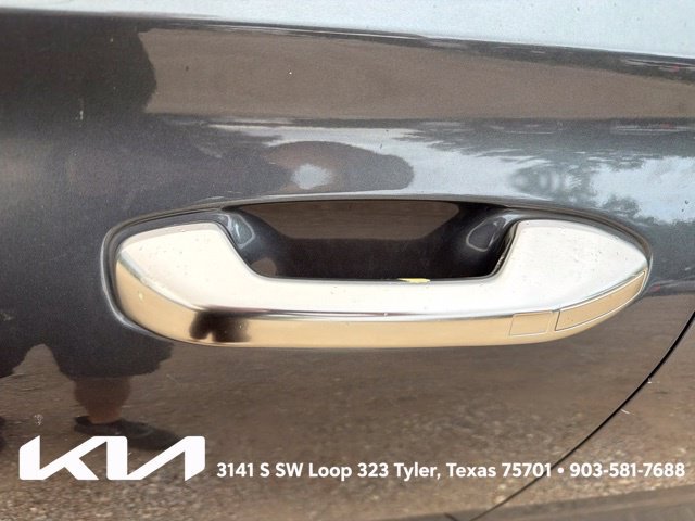 Used 2025 Hyundai Palisade SEL FWD image 6