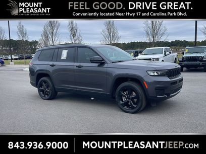 Used 2023 Jeep Grand Cherokee L Laredo