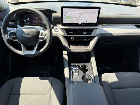 New 2026 Ford Explorer Active AWD/4WD image 17